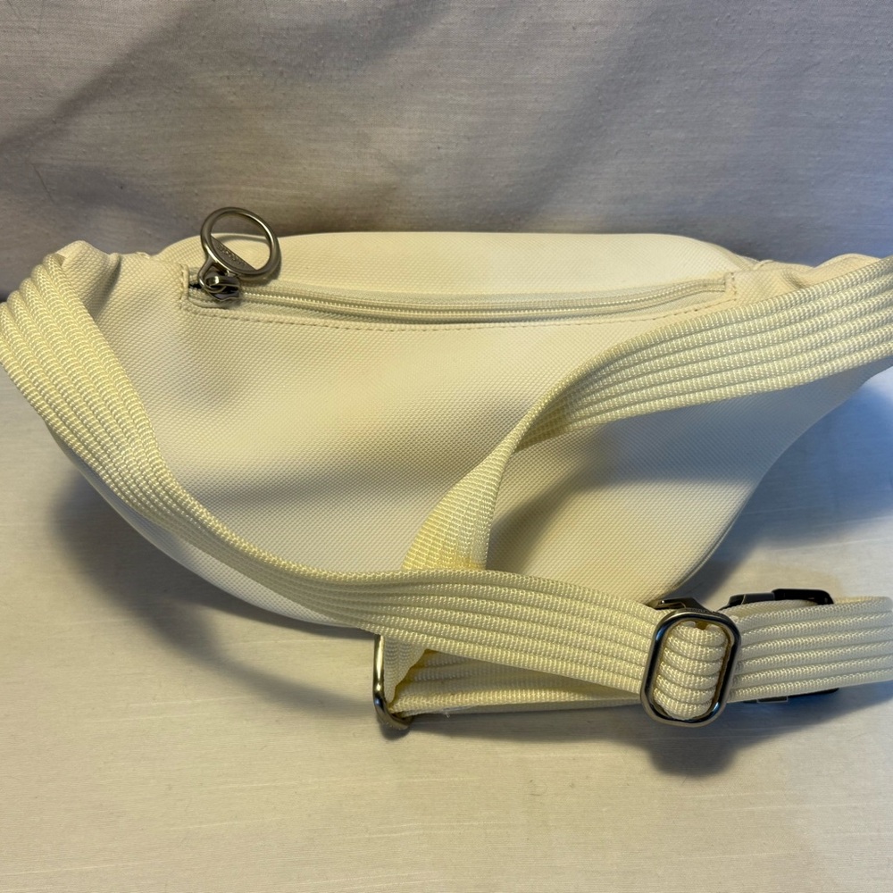 Lacoste White Belt Bag Waist Pack NWOT - Picture 2 of 5
